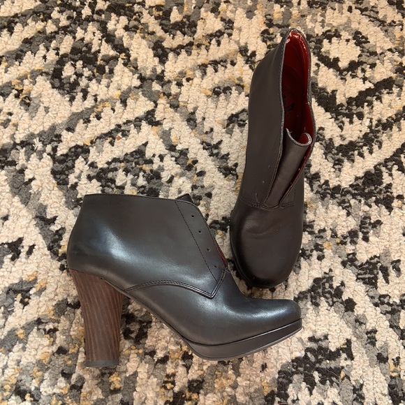 Lucky Brand Shoes - 🍁Lucky Brand Leather Heels